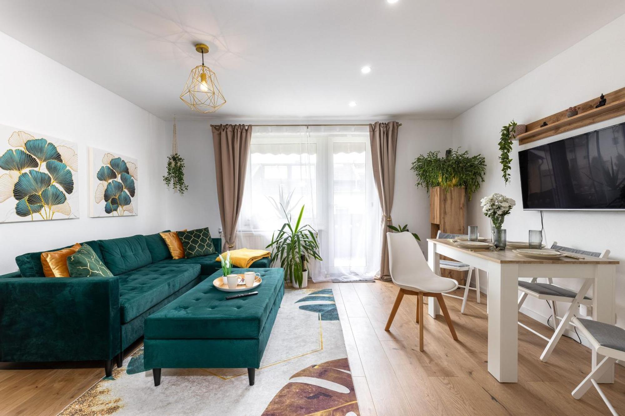 Schoenes, Modernes Apartment Mit Zwei Schlafzimmern - Zentral Mit Balkon Fuer 6 Personen Montabaur Exterior foto